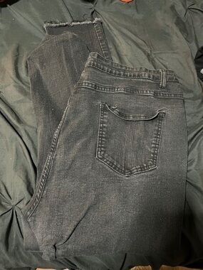 Men's Black Jeans - Classic Straight Fit